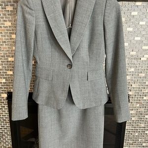 Antonio Melanie 2 piece Single Breasted Suit